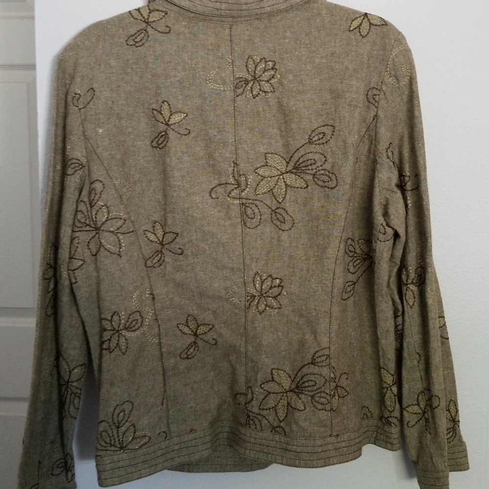 Embroidered Jacket - Picture 4 of 4